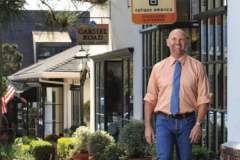 bobby_richards_carmel_pinecone